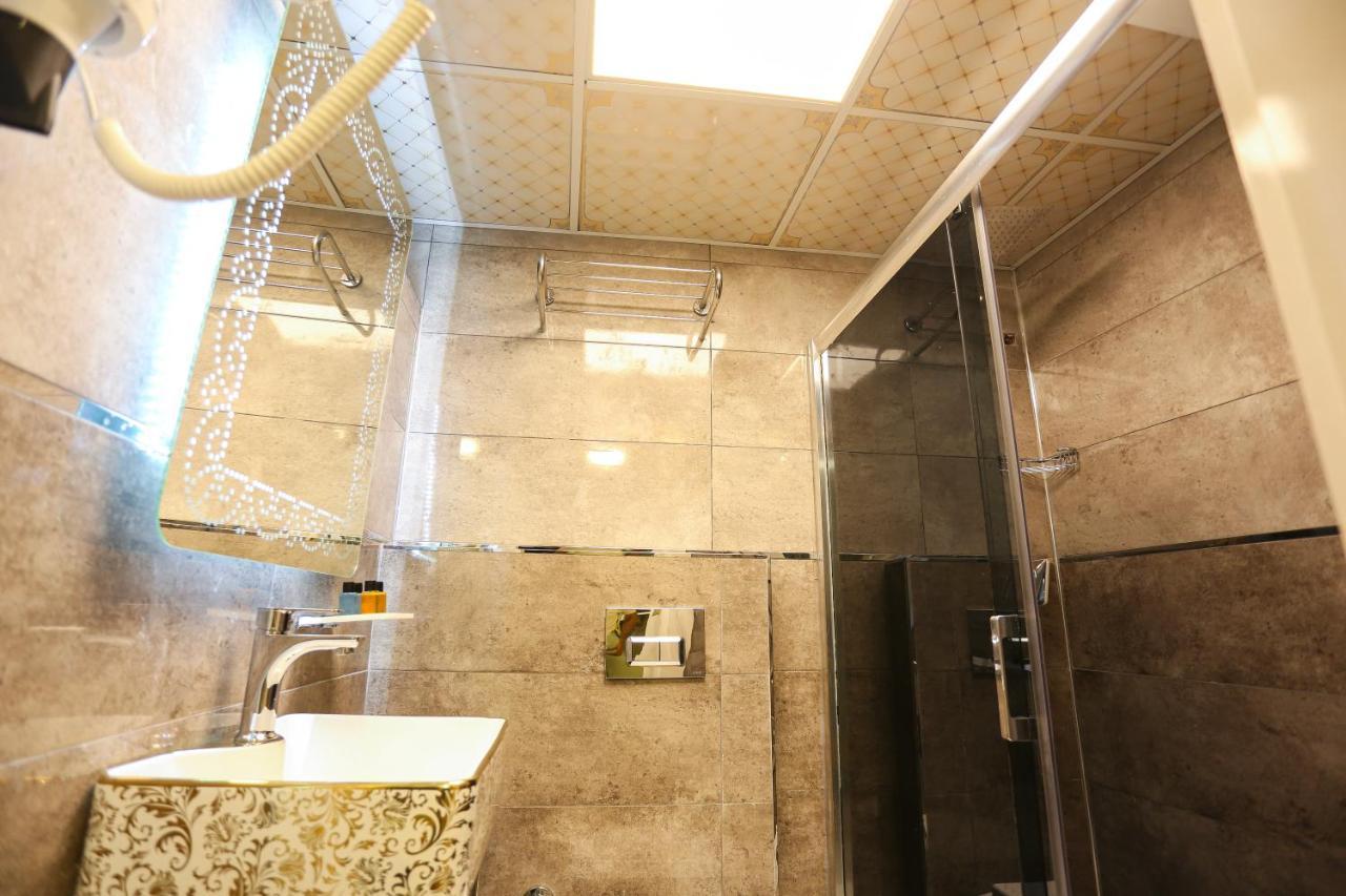 Whitemoon Hotel Suites Taksim อิสตันบูล ภายนอก รูปภาพ