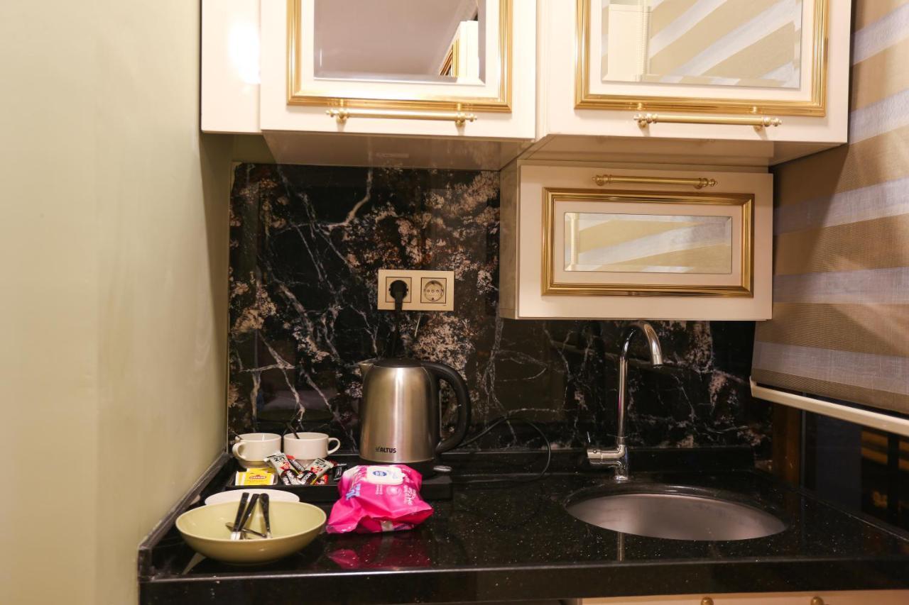 Whitemoon Hotel Suites Taksim อิสตันบูล ภายนอก รูปภาพ