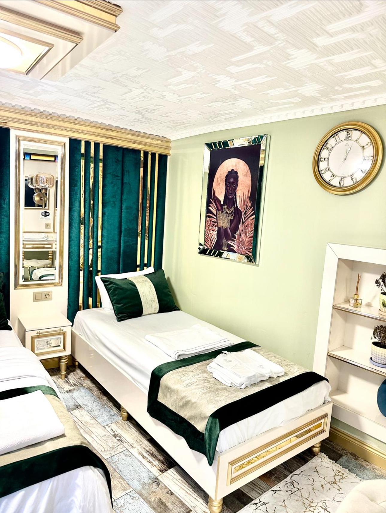 Whitemoon Hotel Suites Taksim อิสตันบูล ภายนอก รูปภาพ